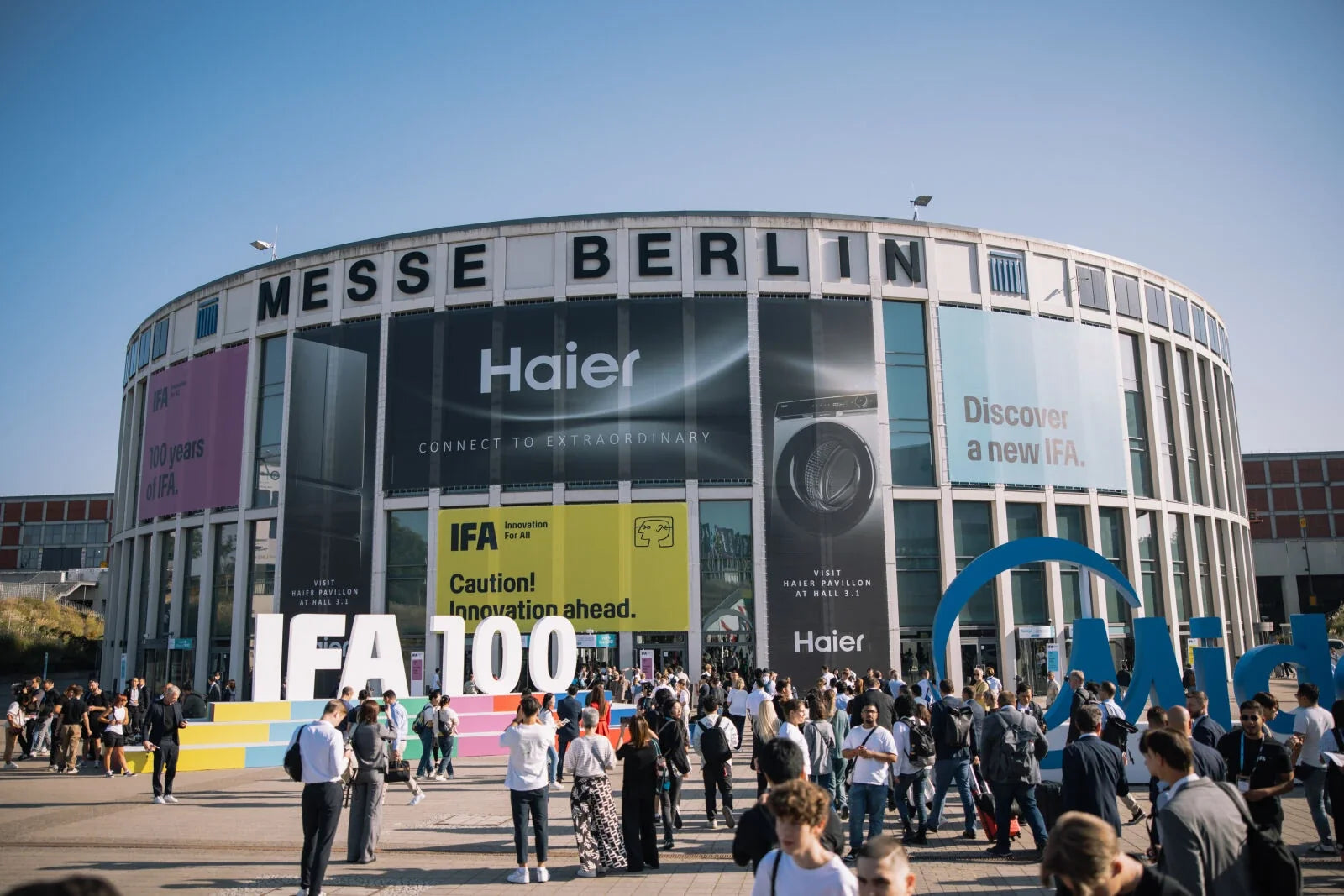 IFA Berlín 2026: todas las novedades en solar autoinstalable y baterías con IA, analizadas marca por marca