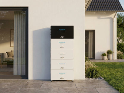 Batería SunEnergyXT 500 en entorno de vivienda familiar
