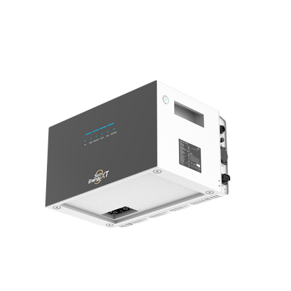 SunEnergyXT 500 Pro con puertos de conexión y salidas CA independientes