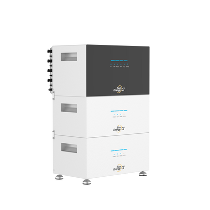 Sistema modular SunEnergyXT apilado con batería de expansión B500 (20)